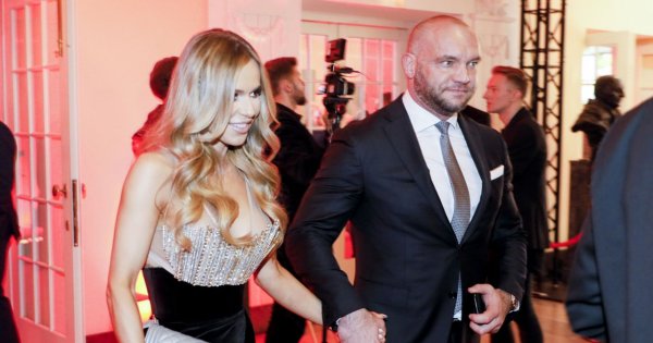 Doda pokazała szokujące SMS-y od Emila Stępnia! Groził jej napalmem i stosował groźby karalne?