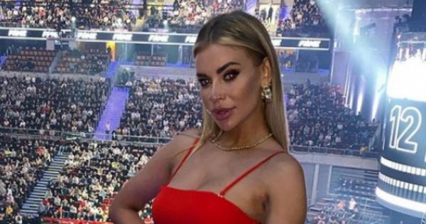 "Love Island" - Ada Śledź i Waleria Szewczyk na premierze filmu "Dziewczyny z Dubaju"!