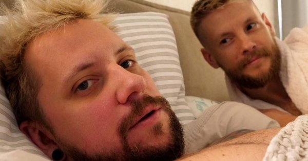 Naciągany konflikt Sebastiana Fabijańskiego z youtuberem? "To był żart" - komentują celebryci. Żałosne czy jednak podoba Wam się ta akcja?
