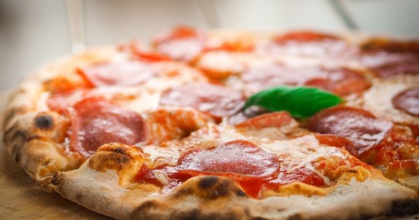 Światowy dzień pizzy. Poznaj najbardziej niecodzienne odmiany włoskiego specjału