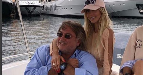 Julia Dybowska i 65-letni krezus. 3,5 miliarda na koncie i skandal za zamkniętymi drzwiami. Internauci: "To czysty biznes"