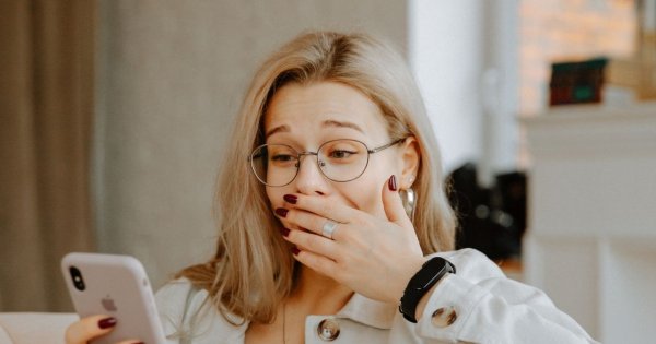 "Po co wrzucać fotki tuż po porodzie do Internetu? Takie zdjęcia nie są nawet ładne!"