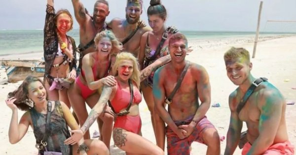 "Hotel Paradise 5" - kto wykona piosenkę do czołówki? Fani snują domysły!