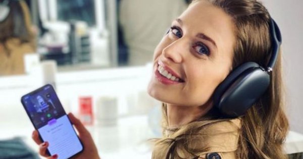 Julia Kamińska artystycznym zdjęciem zapowiada pierwszy singiel! Fani - "czuje ze tu się coś pięknego dzieje"!