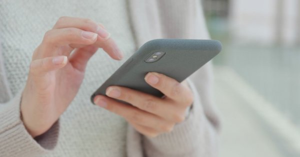 Uwaga! Uważajcie na SMS-y o poborze do wojska. To zwykła ściema!