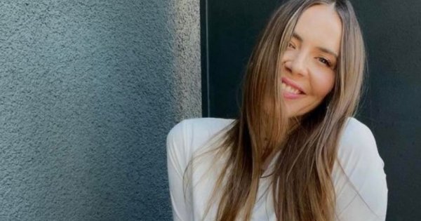 Maja Sablewska w kuszącej pozie na łóżku. Przy okazji pokazała tatuaż z motywem religijnym!