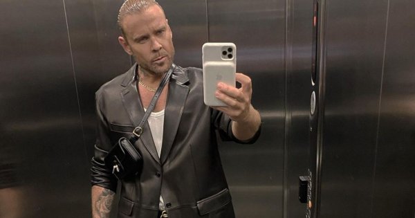 Dawid Woliński kończy dziś 45 lat! Jak zmieniał się styl projektanta mody na przestrzeni lat?