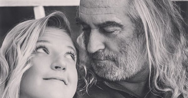 Lara Gessler szczerze o wojnie i nieżyjącym ojcu - "Dziś mi Ciebie tak strasznie brak, chociaż cieszę się, że nie musisz oglądać tej wojny..."