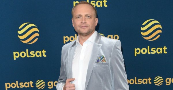 Aktor Piotr Adamczyk pokazał zdjęcie z dzieciństwa! Ale był słodkim maluchem!
