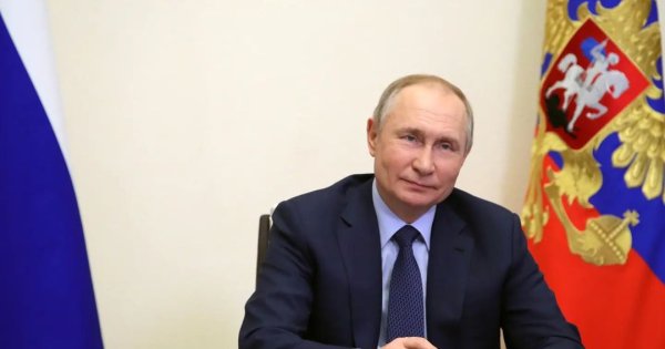 Władimir Putin porównał sankcje wobec Rosji do „unieważnienia” J.K. Rowling; pisarka odpowiedziała na Twitterze