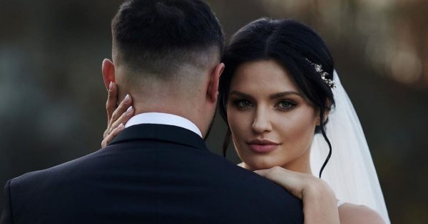 Kolejna aktorka serialu "19+;" wzięła ślub! Suknia, którą wybrała, podzieliła fanów!
