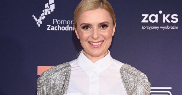 Fryderyki: Halina Mlynkova w białych skarpetkach i lakierkach... z ukochanym! Udana stylizacja czy wpadka?