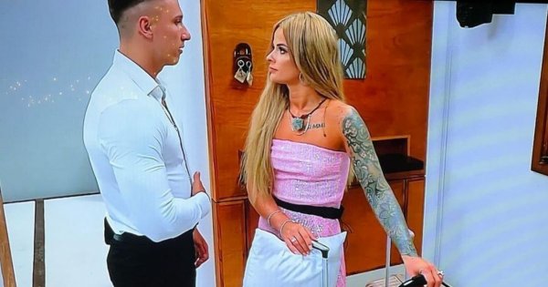 Afera w "Hotelu Paradise"! Doszło do pierwszego zbliżenia między uczestnikami. Fani: "Zdradziła przyjaciółkę, to świństwo!"