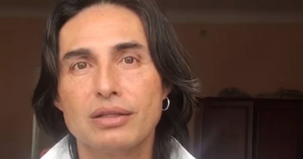Ivan Komarenko pozdrawia z Rosji! Na zdjęciu z najbliższą rodziną. "Lepiej tam zostań" - piszą internauci