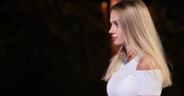 Karolina z "Hotelu Paradise" pokazuje rodziców i starszego brata. Podobni?