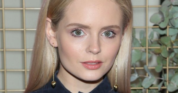 Olga Kalicka w modnej stylówce na wiosnę? „Genialne połączenie, jestem fanką Twoich stylizacji! I ta nietypowa fotka, wow!” – ktoś pisze