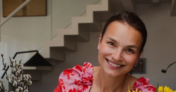Wiosenne stylizacje dla mamy. Zainspiruj się jurorką MasterChefa Anną Starmach!