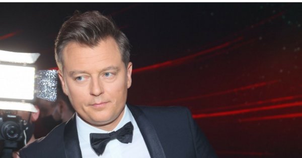 Pamiętacie występ Rafała Brzozowskiego podczas Eurowizji 2021? Te memy zostaną z nami na zawsze!