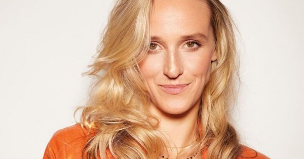 Ciężarna Aleksandra Żebrowska pozuje w bikini: "Co za monstrualny brzuch! To na bank bliźniaki!" - piszą fani