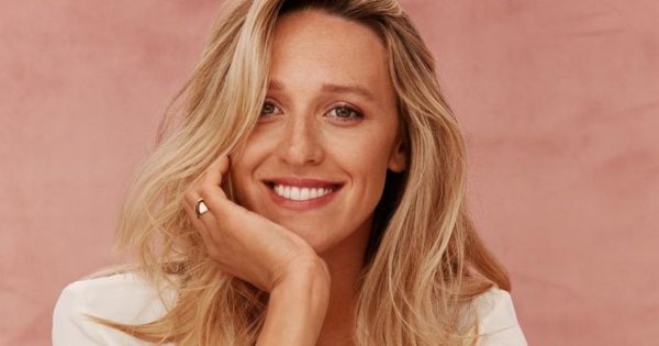 Aleksandra Żebrowska zdradza płeć kolejnego dziecka i pokazuje brzuszek: "Znowu cała goła" - ktoś pisze
