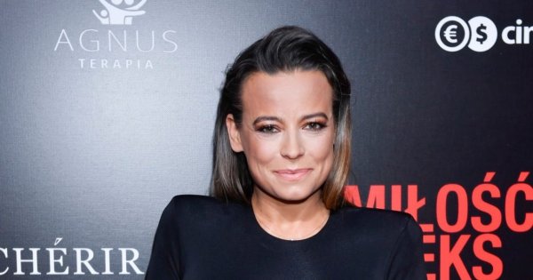 Anna Mucha na zdjęciu z dzieciństwa: "Zadziorność w oczach od małego. A jakie cudne włoski miałaś" - piszą fani