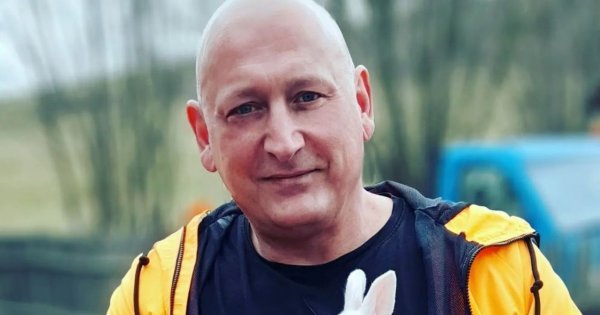 "Królowe Życia" - Jacek Wójcik pozuje z synem: "A to Ci przystojniaczek. I na bank nie po tatusiu" - piszą fani