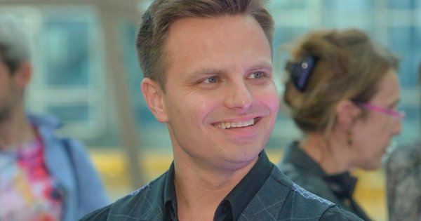 Wyciekła prawda o rozstaniu Marcina Hakiela. Dlaczego, tak naprawdę, znowu mu nie wyszło?