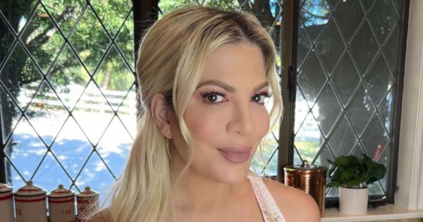 Tori Spelling ma prawie dorosłą córkę! Ależ jest podobna do zoperowanej mamy. Była już u chirurga plastyka?