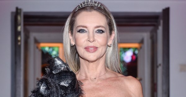 55-letnia Bogna Sworowska ma ciągle ciało modelki. Wąska talia, szczupłe ramiona i nogi!