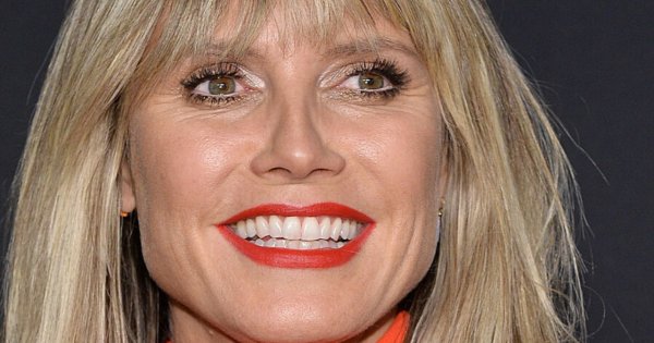 Heidi Klum w casualowej stylizacji! To gratka dla fanek połączenia czerni z bielą!