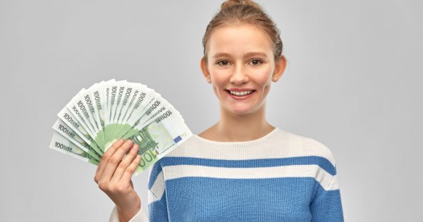 "Córka dostaje co miesiąc 1000 zł kieszonkowego i jeszcze jej mało. Powinna dostawać więcej?"