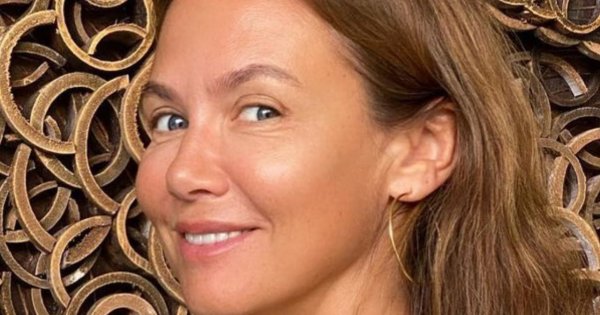 Kinga Rusin zadała szyku w obłędnej stylizacji! Fanki dopytują o sukienkę dziennikarki! Najmodniejszy fason?
