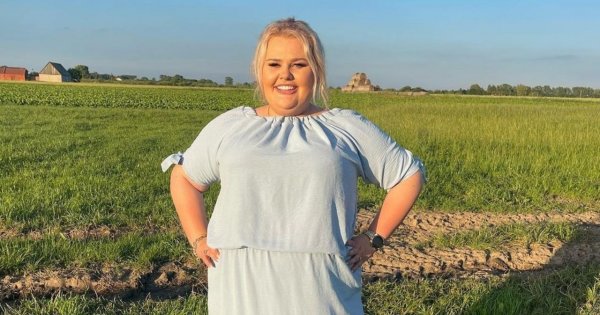 Kinga Zawodnik wspomina jazdę na wielbłądzie. Fani: "Ty chciałaś go zarwać? Turbodupsko! On aż zawył"