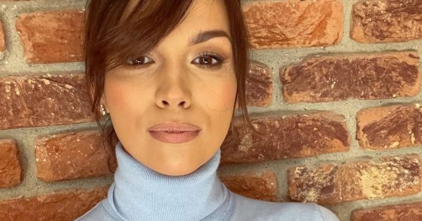 Paulina Krupińska bawi się na hiszpańskich wakacjach z Anną Lewandowską. Fani: "Piękna i seksowna"