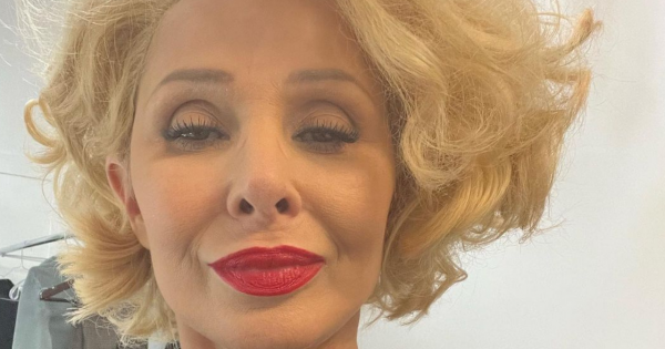 Aldona Orman pokazała świadectwo swojej córki. Są na nim same jedynki! Matka się jednak nie martwi...