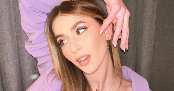 Roxie Węgiel w zielonym bikini pręży smukłe ciało. Wygląda na 17 lat?