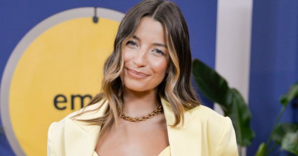 Julia Wieniawa w ultra modnym manicure!  Te paznokcie to hit lata 2022!