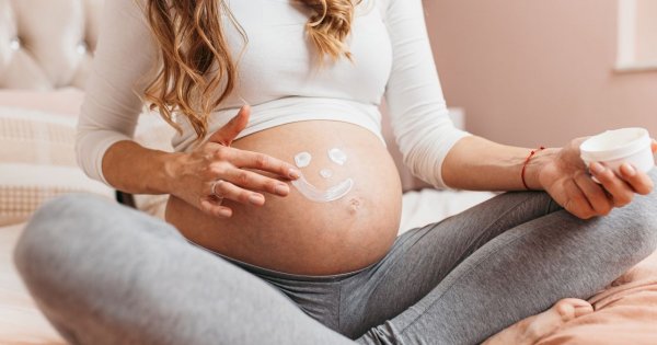 "Niedługo kończę 15 lat i będę rodzić pierwsze dziecko. Strasznie się boję, czy mogę prosić o cesarkę?"