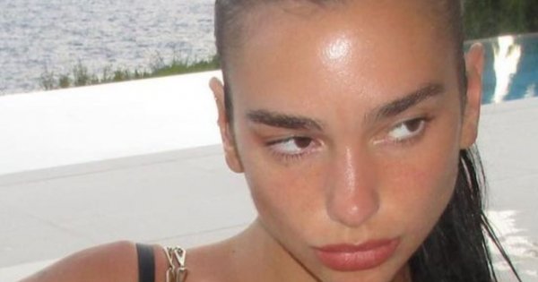 Dua Lipa zadaje szyku w Albanii? Obok tych stylizacji nie można przejść obojętnie!