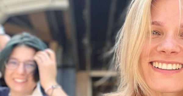 Córka Anny Głogowskiej ma nową fryzurę! Postawiła na drastyczne cięcie "na chłopaka". Internauci widzą podobieństwo do mamy: "Jak dwie krople wody"