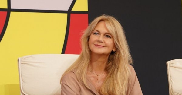 Grażyna Torbicka pozuje z młodszą o połowę Marysią Dębską! Fani: "Wyglądacie jak rówieśnice!"