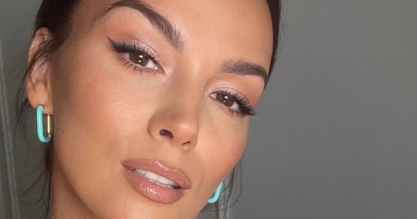 Paulina Krupińska stroi miny, a jej kilkuletnia córka strzela fotki! Jak wyszło?