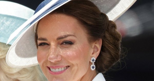 Księżna Kate i jej letni styl: sukienki maxi, za kolano, marynarki, kapelusze i... szorty! ZOBACZ!