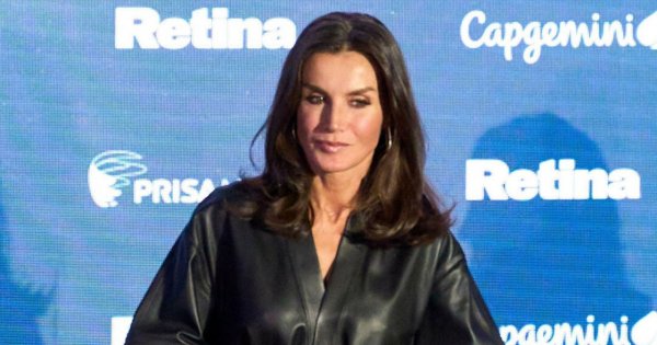 Królowa Letizia odsłania zgrabne nogi w modnych szortach! Ulubiony outfit gwiazd?