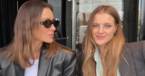 Siostra Sary Boruc pozuje w bikini i eksponuje ogromny ciążowy brzuch
