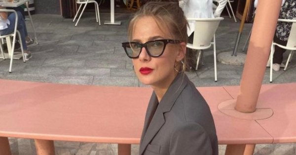 Marta Wierzbicka w eleganckiej stylizacji na ślubie znajomych! Wyglądała jak gwiazda?
