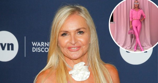 Monika Olejnik w różowej sukience w stylu Barbiecore. Ledwo trzymała się na piersiach! Udana stylizacja?
