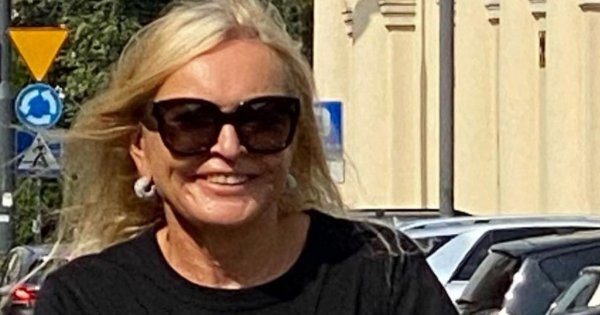 Monika Olejnik w Watykanie. Jej strój mógł zadziwić samego papieża! W końcu pozowała pod jego oknami...