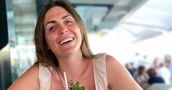 Magda Pyznar z "Warsaw Shore" na zdjęciu w skąpym bikini. Pisze: "Jak mi idzie odwracanie uwagi cyckami od brzucha?"