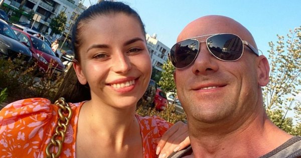 Robert Burneika w odwiedzinach w rodzinnym domu. "Hardcorowy Koksu" to wykapany ojciec!